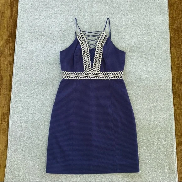 Lilly Pulitzer Navy Blue Dress Gold Bricade Size 2 Lilly Pulitzer Navy Blue Dress Gold Bricade Size 2
